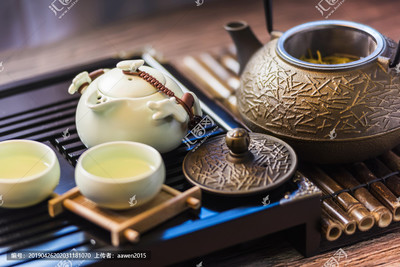 茶韻雅集 茶飲、茶具與文化用品的靜物美學